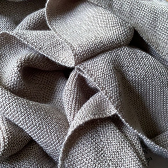 Joan Vaas Wool Blend Poncho Sweater NeverUsed - Picture 6 of 9